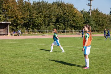 Bild 68 - B-Juniorinnen Krummesser SV - SV Henstedt Ulzburg : Ergebnis: 0:3